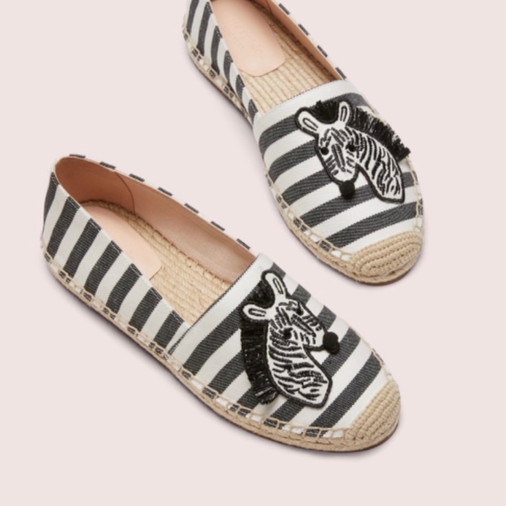 Black zebra flats